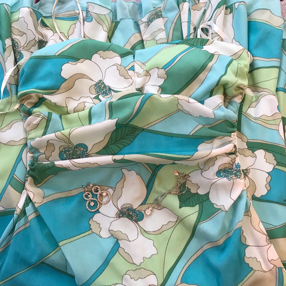Green/blue floral dress